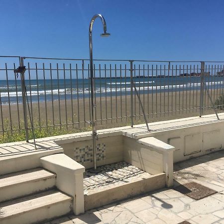 La Casa Sulla Spiaggia Daire Nettuno Dış mekan fotoğraf