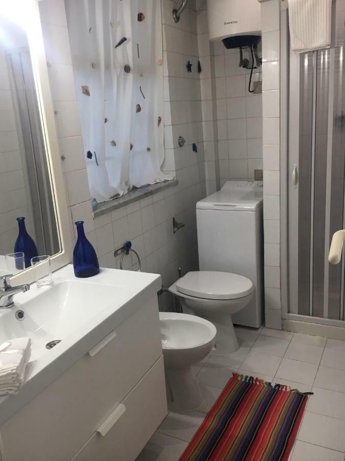 La Casa Sulla Spiaggia Daire Nettuno Dış mekan fotoğraf