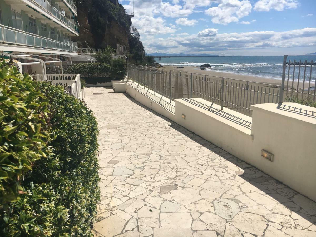 La Casa Sulla Spiaggia Daire Nettuno Dış mekan fotoğraf